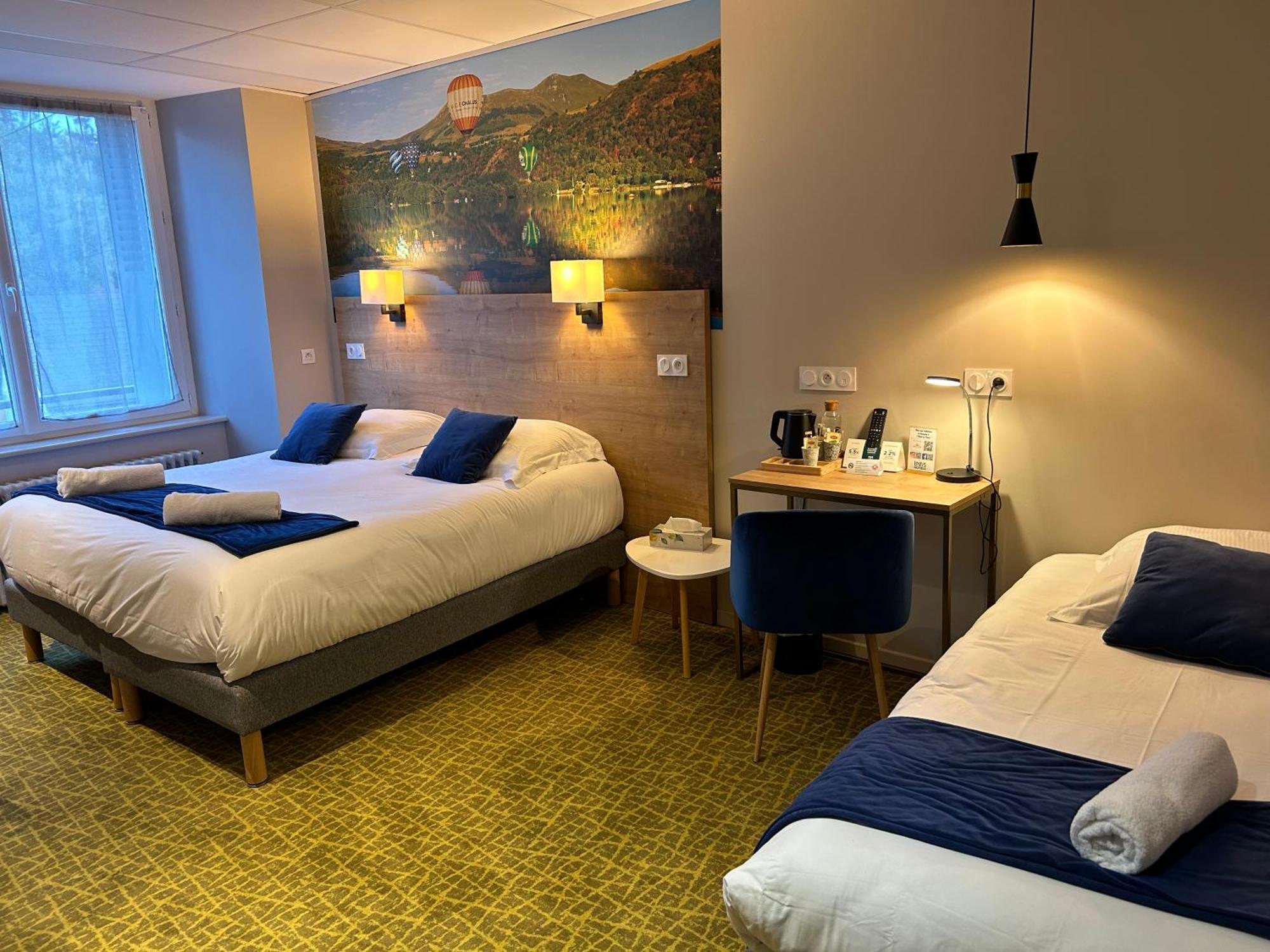 Logis Hotel De Paris Мюроль Екстер'єр фото